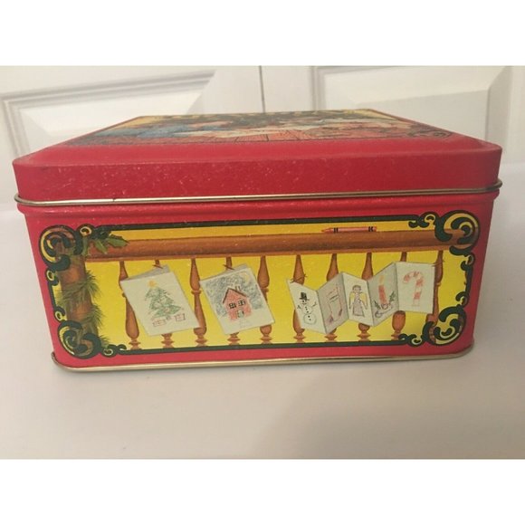 Vtg Crayola Crayon Collectors Tin 64Crayons Plus Bear Ornament 1992 Series First - Picture 2 of 12